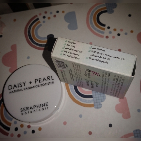 Seraphine Botanicals Daisy + Pearl - Natural Radiance Booster - Picture 11 of 13
